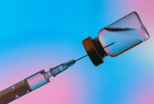 Senado aprova Projeto de Lei que autoriza a indústria veterinária a produzir vacinas contra a Covid-19